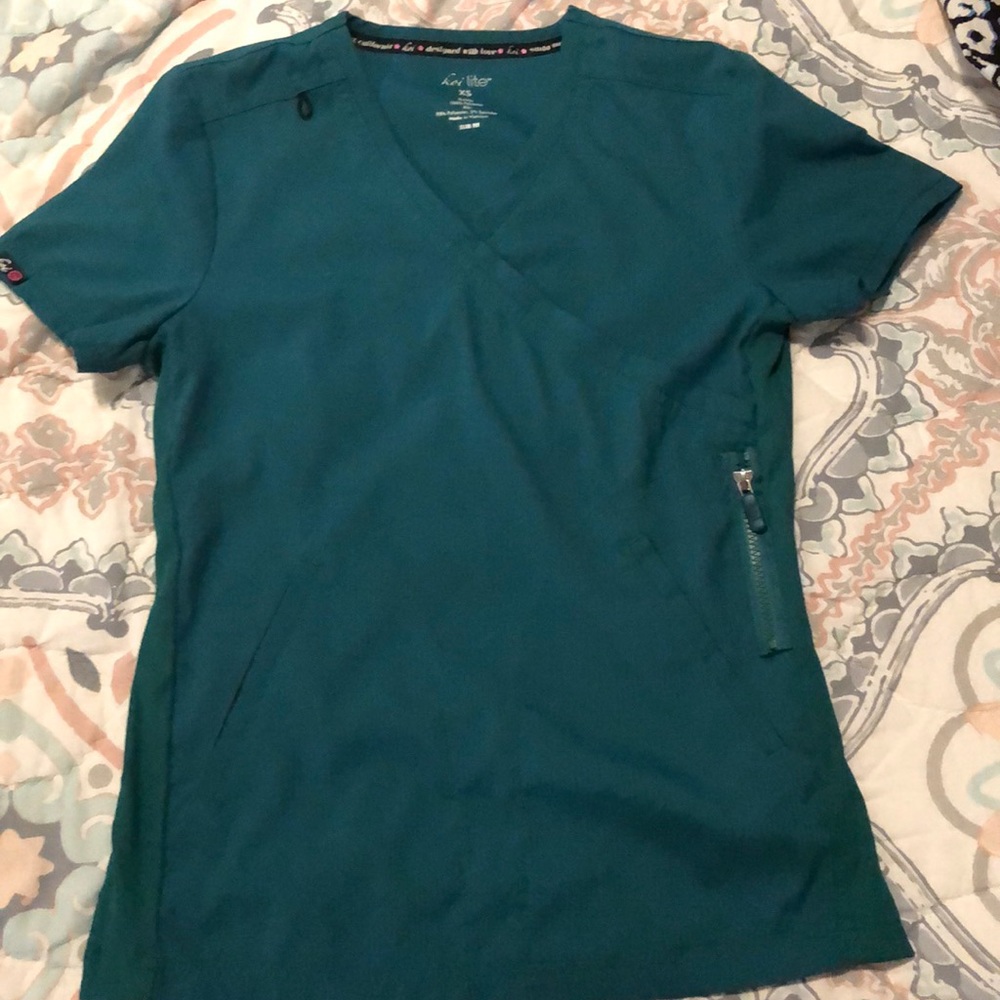 Koi scrub top